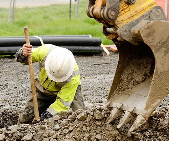 Земляные работы в Видном и  Московской области